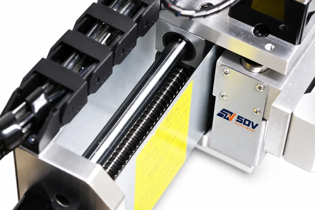 4 轴 CNC 6040 2.2KW 金属雕刻机 - 2200W Mach3 路由器 4060